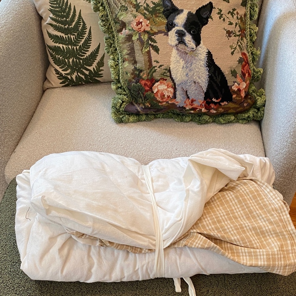 King Ethen Allen Plaid, Ruffled, White & Tan, Cotton Bed Skirt
